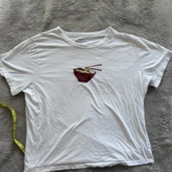 Abercrombie Ramen Graphic Skimming Tee — Trendy Soft-Girl Top - Picture 1 of 1